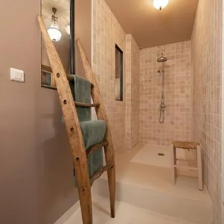 Countryhome At Winery Chateau Camponac Holiday home *